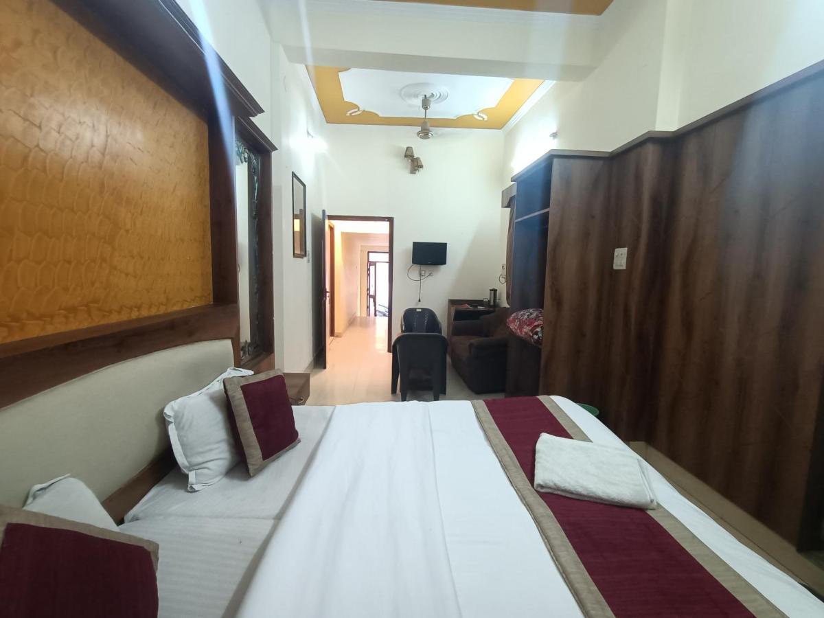 Hotel Midtown Haridwār Eksteriør bilde